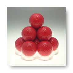 roter Golfball ohne Hersteller-Beschriftung